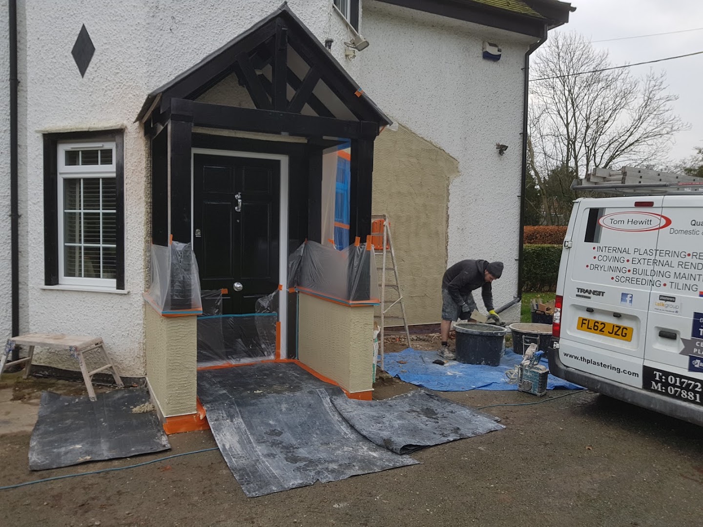 Tom Hewitt Quality Plastering — Photos 10